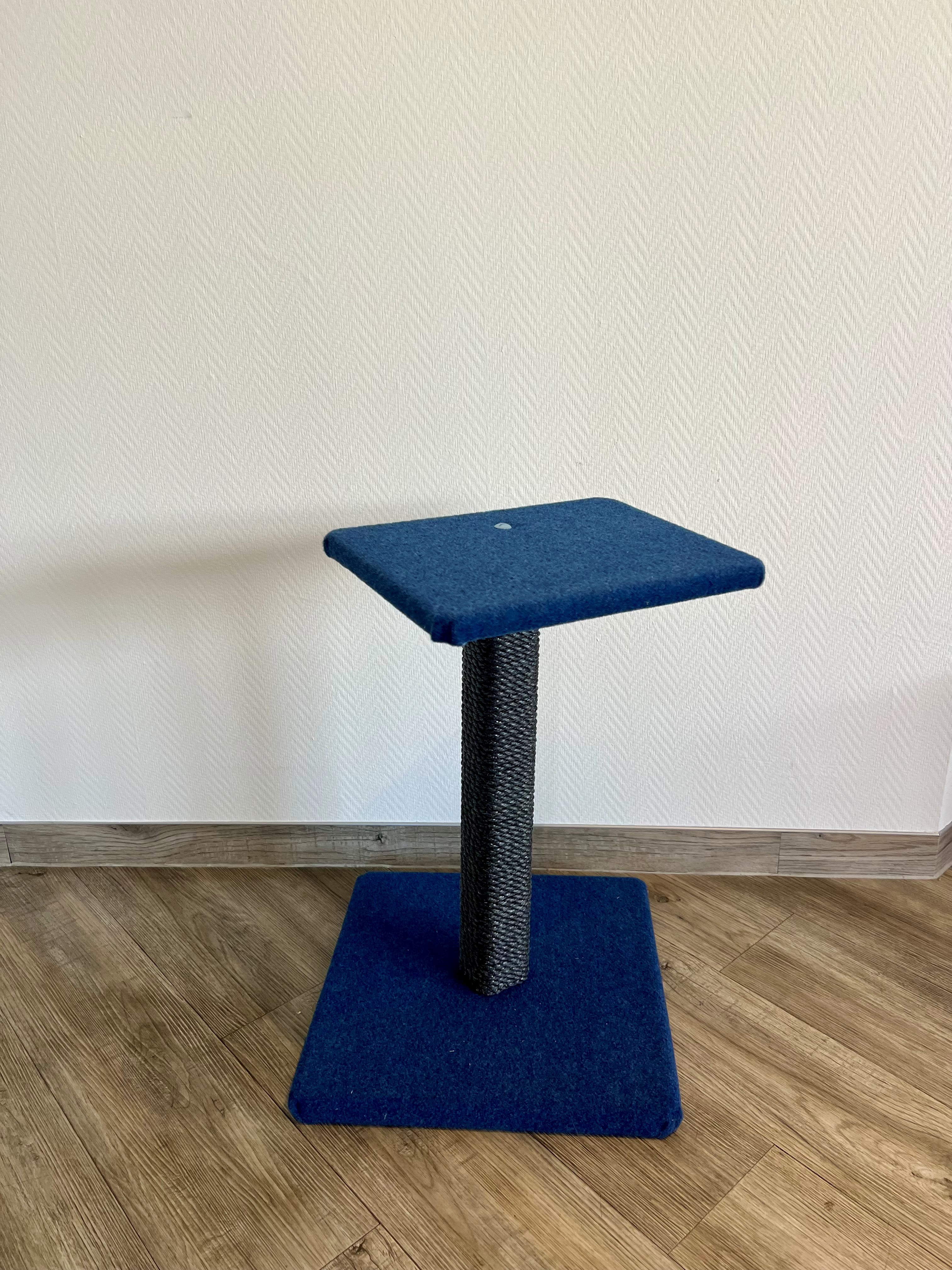 Kratzbaum Liege-Boy Terrasso Blue